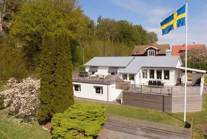 Lodbroksvägen 11, Kolla