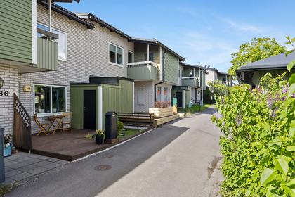 Flöjtgatan 188, Kronoparken
