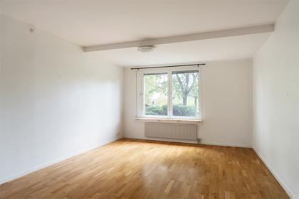Jungfrudansen 30, Huvudsta