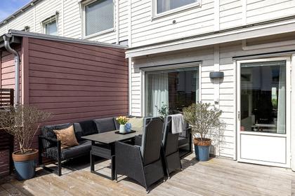Löjtnantsgränd 30, Barkarbystaden