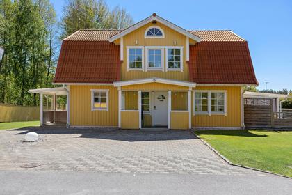 Vallentins väg 18, Trekanten