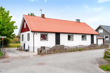 Ligustervägen 5, Tollarp