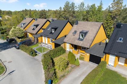 Lönntunet 4, Östra Rudboda
