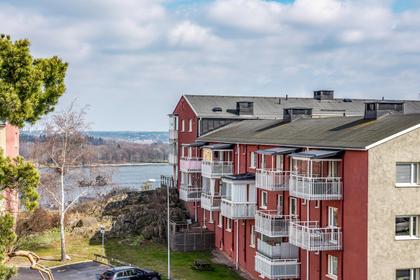 Finnbergsvägen 38, Finnberget