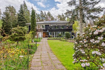 Åker 628, Väne-Ryr