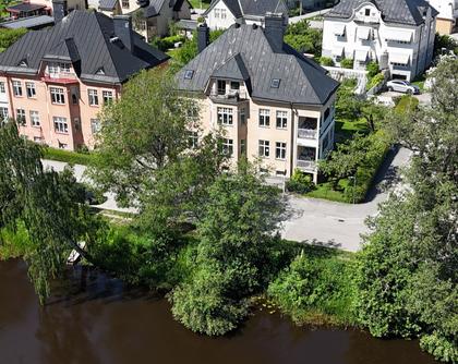 Hagastrand 12, Centralt Väster