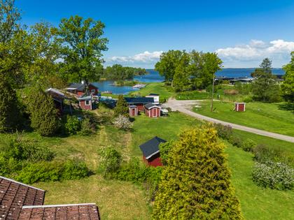 Bernhard Frids väg 11, Henstaviken