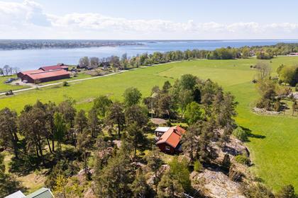 Björkbacken 111, Gräsö
