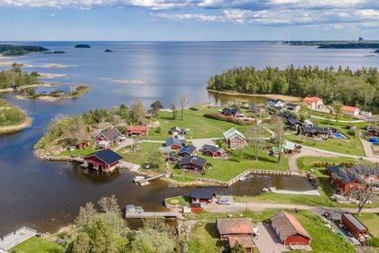 Gamla Furuviksvägen 37, Sikvik