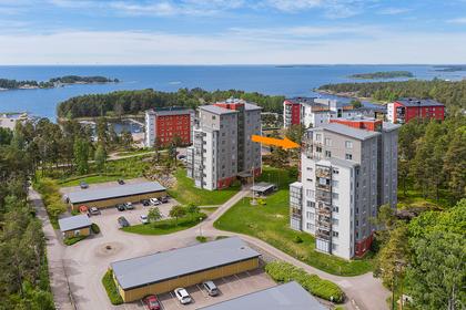 Tallvägen 6, Lillängshamnen