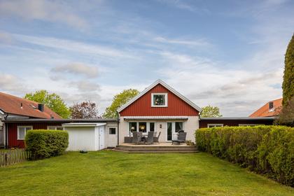 Lekbrödravägen 11, Skaraborg