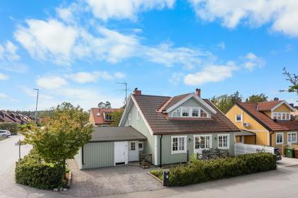 Tennisvägen 66, Gillbo