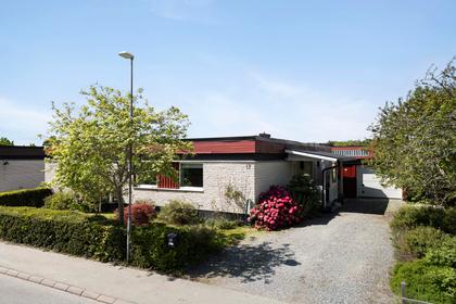 Klevbergsvägen 17, Färingsö