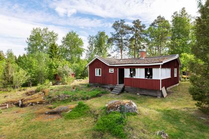 Tulka Kyrkväg 15, Häverö