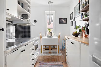 Rådhusgatan 49B, Centrala