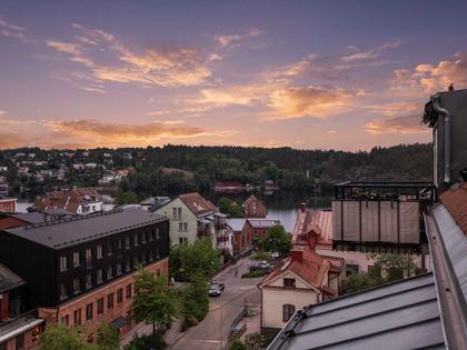 Fingerörtsvägen 8, Järla Sjö