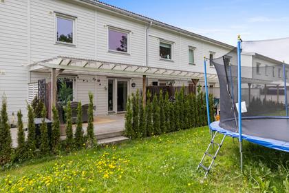 Riavägen 12, Västerhaninge