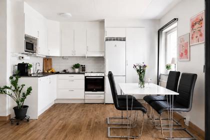 Småbrukets Backe 16, Visättra