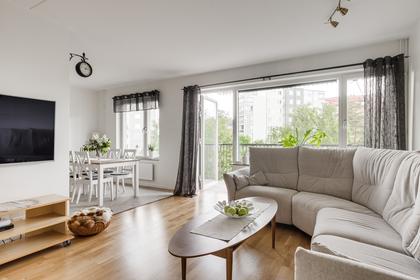 Norra Fjädermolnsgatan 42, Länsmansgården