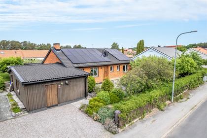 Ängsvägen 19, Gamla Kungsängen