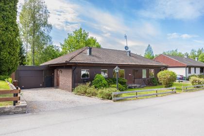 Granvägen 3, Karlholm