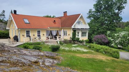 Hamnvägen 6, Lervik