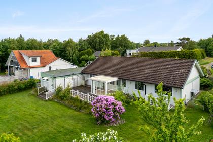 Landavägen 38, Åsa