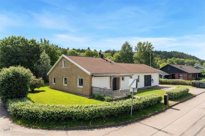 Ekenäsvägen 7, Skepplanda