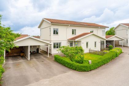 Herrgårdsvägen 11A, Skaraberg