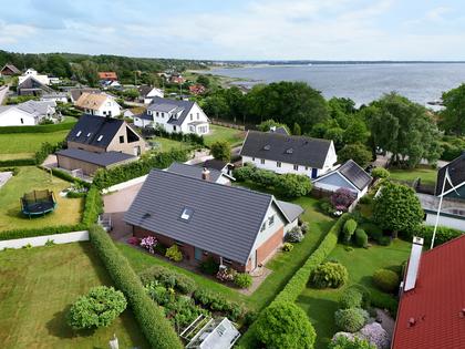 Kustroddarevägen 41, Bjärehalvön