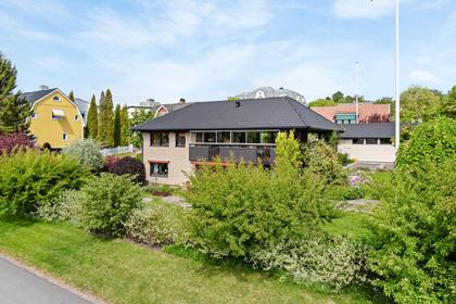 Hellbergsgatan 6, Skönsberg
