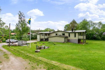 Klockarhagen 5, Långsand
