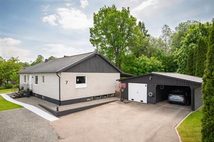 Lillvägen 7, Dannike