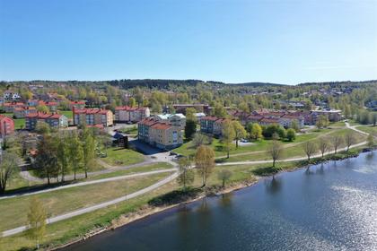 Hovsgränd 1, Härnön