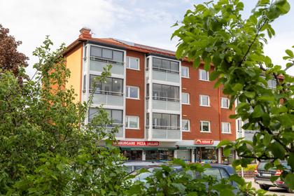Fridhemsplan 2D, Centrala