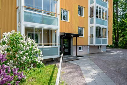 Jupitervägen 10, Stenkulla