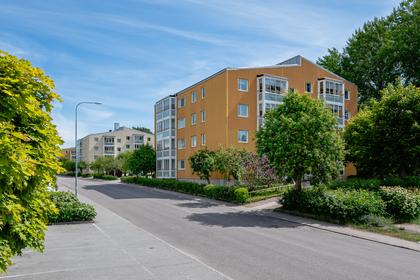 Jupitervägen 10, Stenkulla
