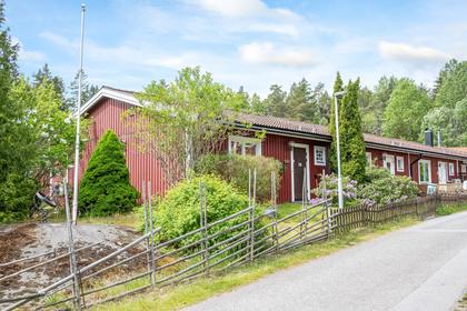 Hjälmvids Backe 37, Vendelsö