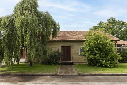 Föreningsgatan 6, Centrala Tråvad