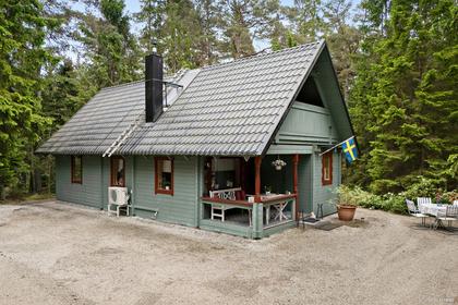 Gothem Vårfruvägen 11, Åminne