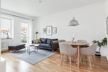 Enslövsvägen 10A, Centrum