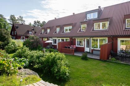 Furuvägen 120, Hälletorp