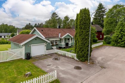 Sandsborgsvägen 31, Charlottenberg