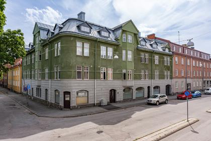 Lövstagatan 6A, Väster