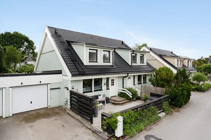 Turevägen 76, Häggvik