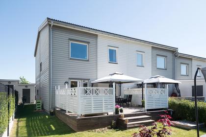 Gärdesvägen 1E, Bålsta Väppeby Äng