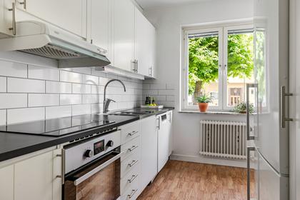 Vasavägen 44B, Centralt