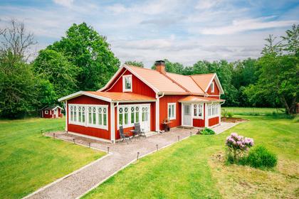 Skalkarike Mellomgården 2, Skaraborg
