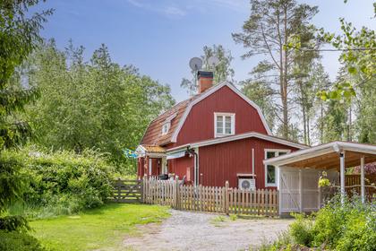 Eksjöhult Brostugan 1, Ulrika