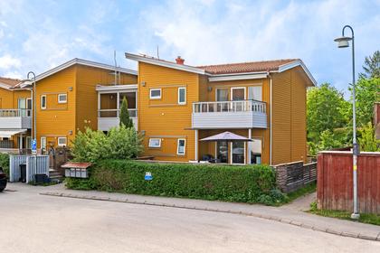Visirvägen 22, Segeltorp